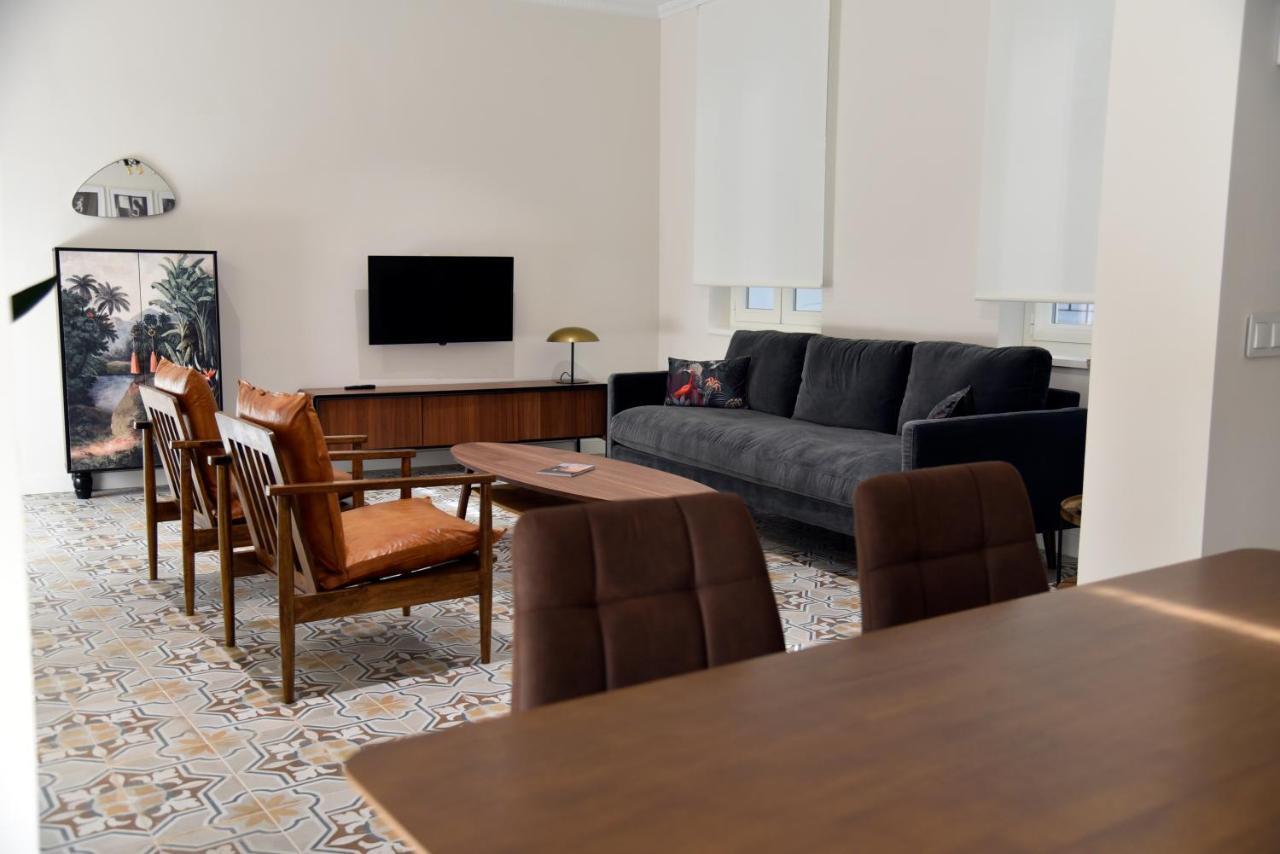 Apartamento Turistico El Soportal De La Plaza Daimiel Bagian luar foto